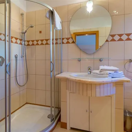 Barbara 茨里克韦尼察