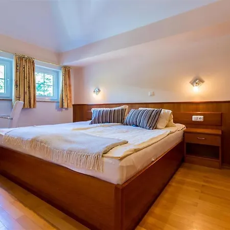 Barbara 茨里克韦尼察